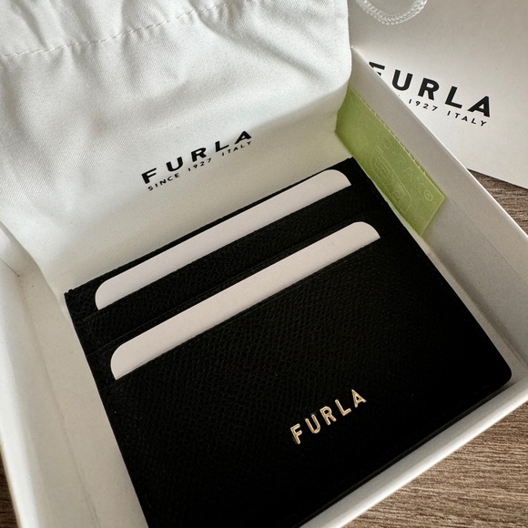 Furla Elegant Black Card Holder - Picture 3 of 11